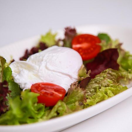 Khmelʼnytsʼkyy Royal Palace Luxury Hotel And Spa מראה חיצוני תמונה
