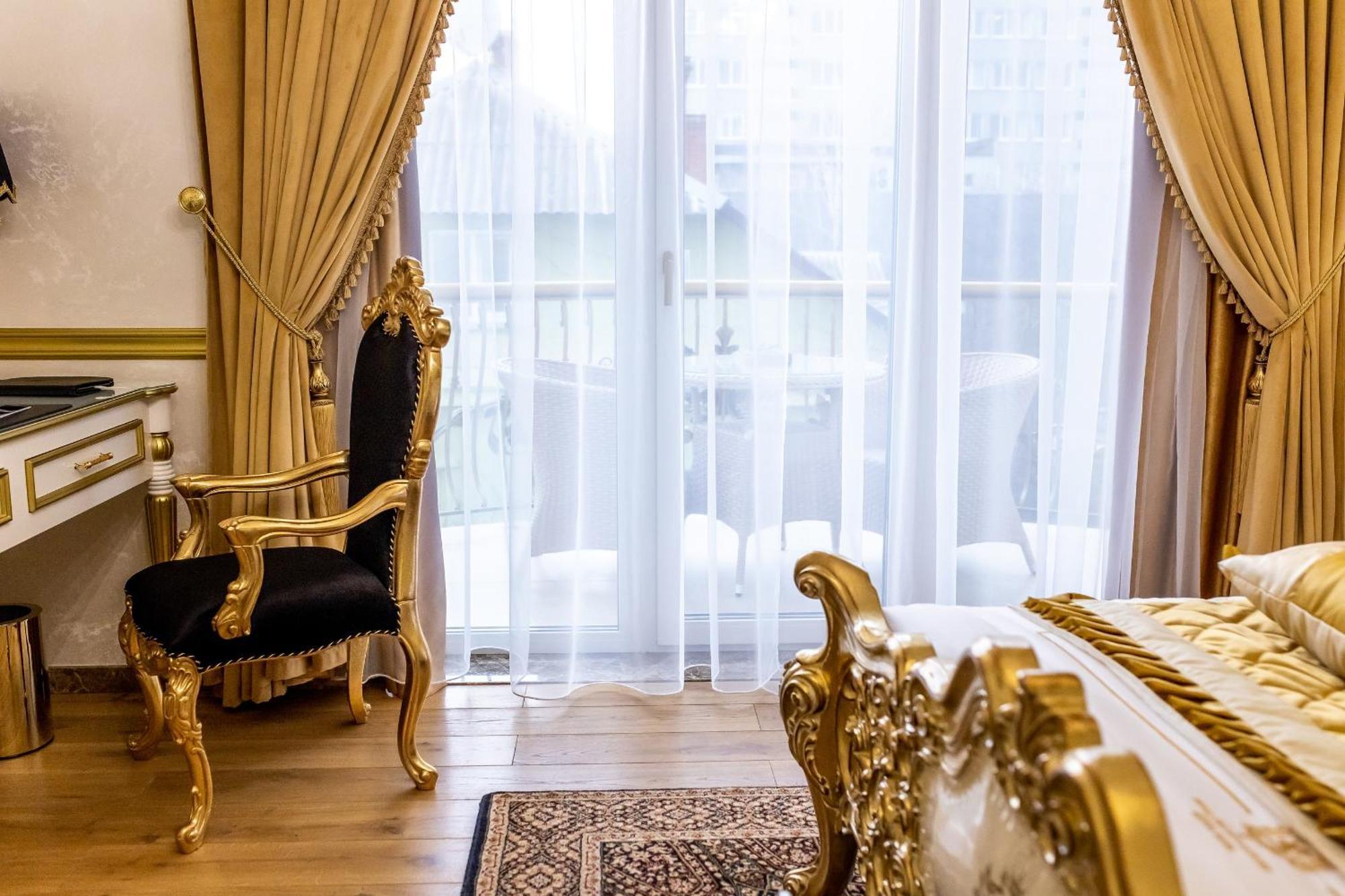 Khmelʼnytsʼkyy Royal Palace Luxury Hotel And Spa חדר תמונה