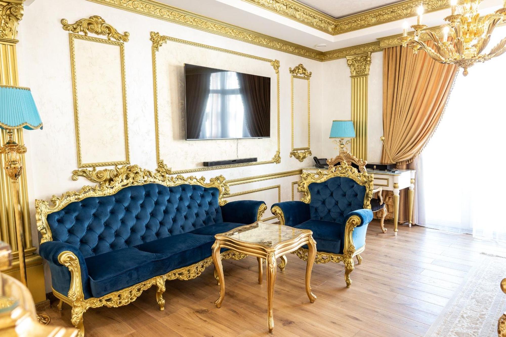 Khmelʼnytsʼkyy Royal Palace Luxury Hotel And Spa חדר תמונה