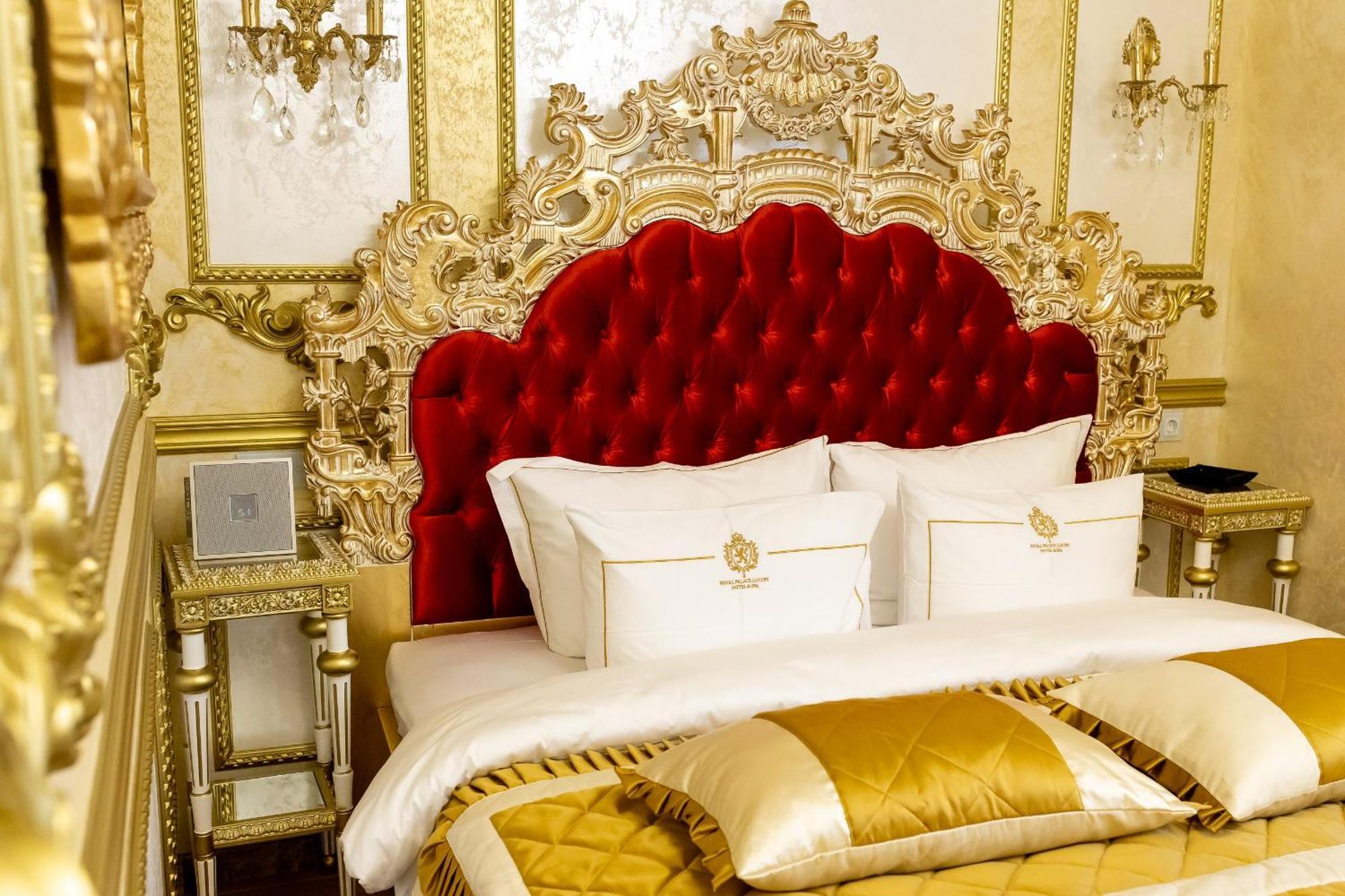 Khmelʼnytsʼkyy Royal Palace Luxury Hotel And Spa חדר תמונה