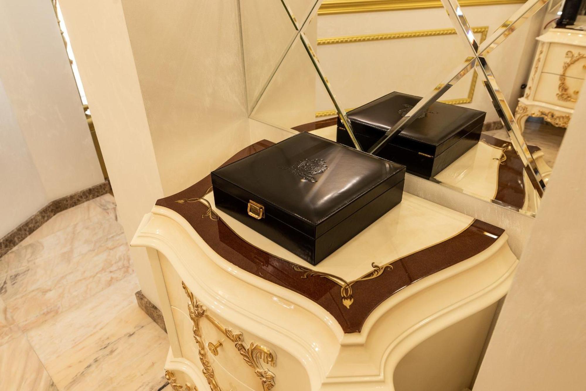 Khmelʼnytsʼkyy Royal Palace Luxury Hotel And Spa חדר תמונה